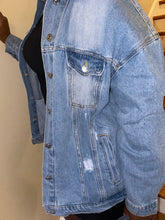 Load image into Gallery viewer, Denim Oversized Jacket
